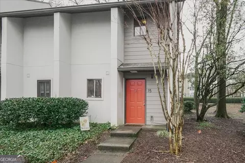15 Finch Trl, Atlanta, GA 30308