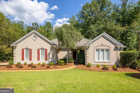6860 Copper Oaks Ct, Columbus, GA 31904