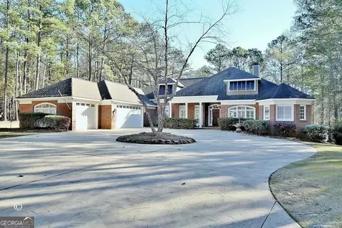 81 Grey Rock Dr, Midland, GA 31820