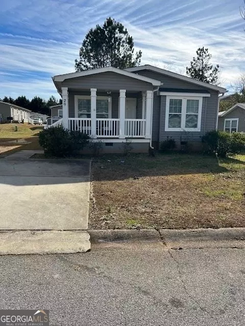29 Meadow View St, Newnan, GA 30263