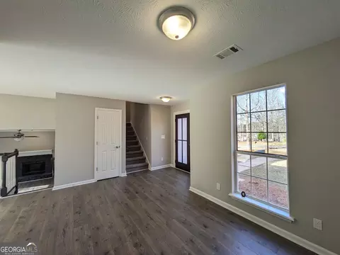 123 Twelve Oaks Dr, Lagrange, GA 30241 photo 5