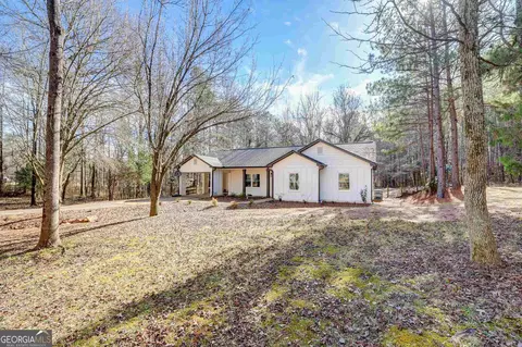 1066 Bexley Rd, Moreland, GA 30259