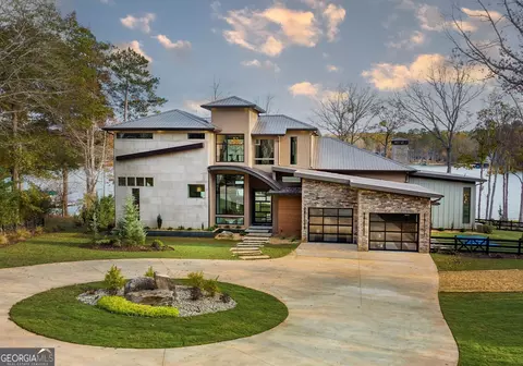 1030 Oak Ridge Dr, Greensboro, GA 30642
