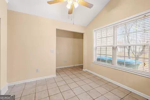 68 Queen Ct, Commerce, GA 30530 photo 13