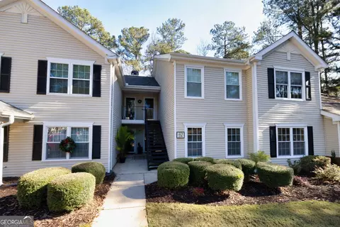 205 Ridgelake Cir, Peachtree City, GA 30269