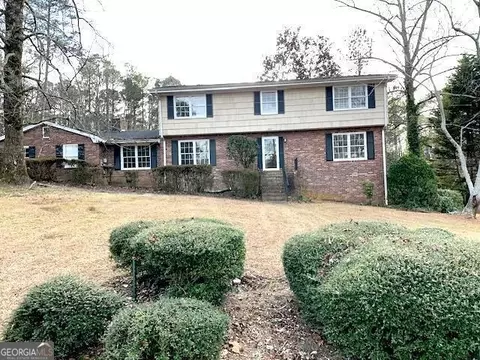 2067 Tanglewood Dr, Snellville, GA 30078