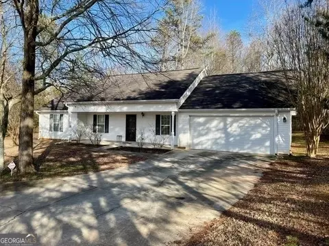 117 Light House Cir, Maysville, GA 30558