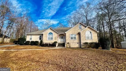 201 Southern Walk, Milledgeville, GA 31061