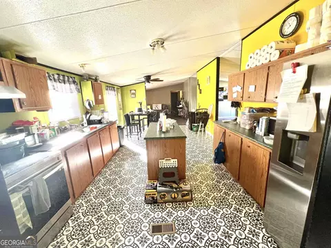 1072 Cody Dr, Hampton, GA 30228 photo 7
