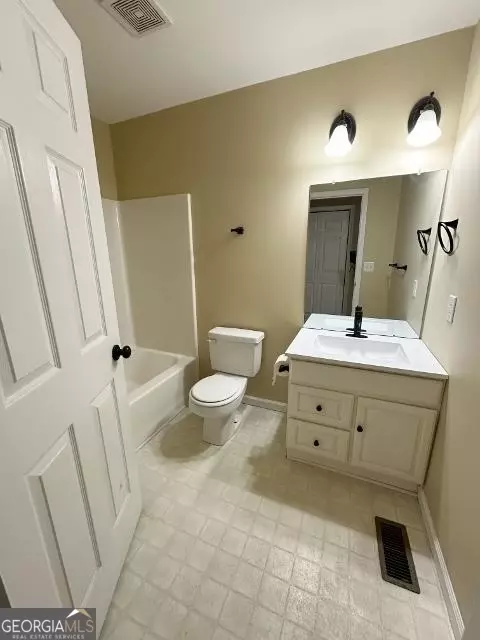224 North Ave, Adrian, GA 31002 photo 17
