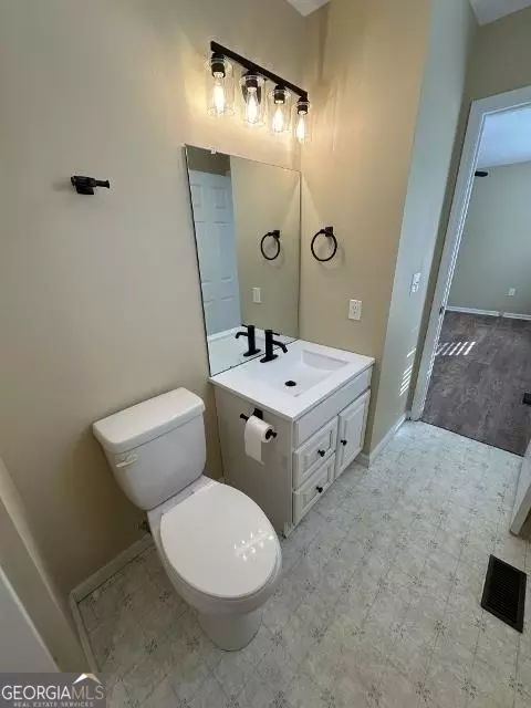 224 North Ave, Adrian, GA 31002 photo 12