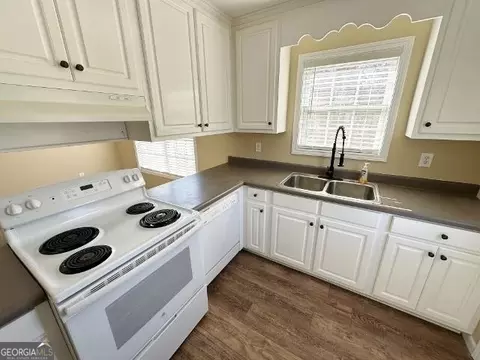 224 North Ave, Adrian, GA 31002 photo 8