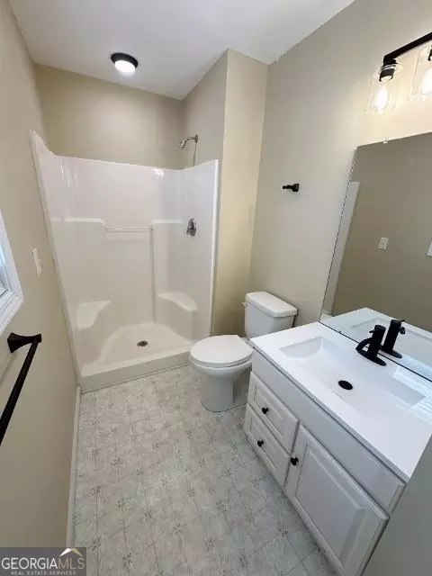 224 North Ave, Adrian, GA 31002 photo 11