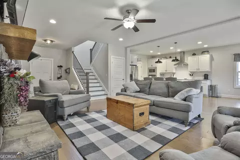 35 E Second St, Newnan, GA 30263 photo 12