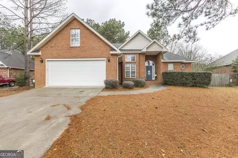 313 Christopher Luke Cir, Perry, GA 31069 photo 4
