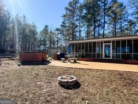 895 Turkey Point Dr, Lagrange, GA 30240 photo 8