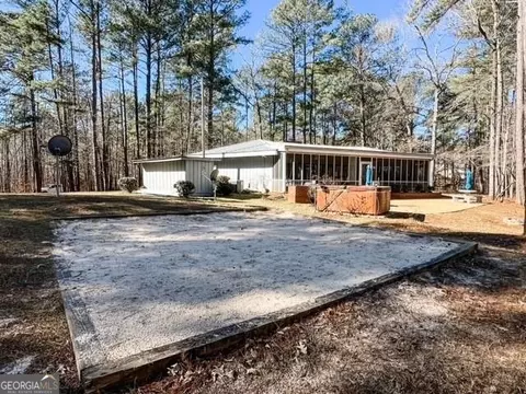 895 Turkey Point Dr, Lagrange, GA 30240 photo 9