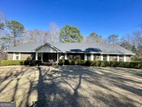 5691 Sweetbriar Trl, Macon, GA 31210