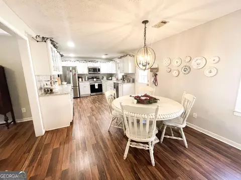 5978 Roanoke Rd, Lagrange, GA 30240 photo 2
