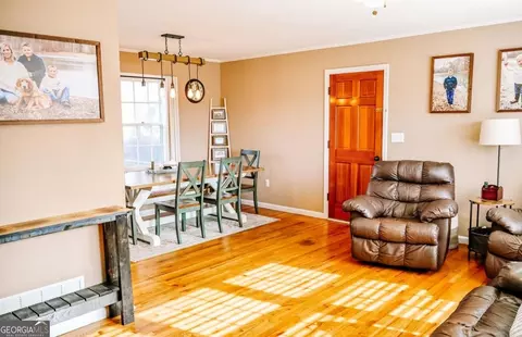 283 Roosevelt Blvd, Commerce, GA 30529 photo 9