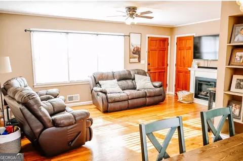 283 Roosevelt Blvd, Commerce, GA 30529 photo 10