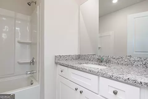 Bath - 239 Rooker Dr, Lagrange, GA 30241 photo 2 of 2