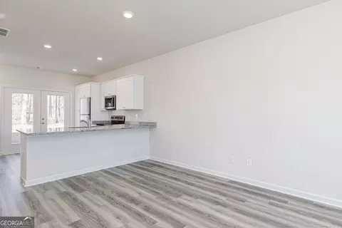 Living - 233 Rooker Dr, Lagrange, GA 30241 photo 1 of 1