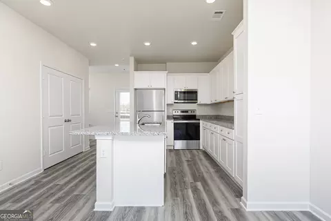229 Rooker Dr, Lagrange, GA 30241 photo 4