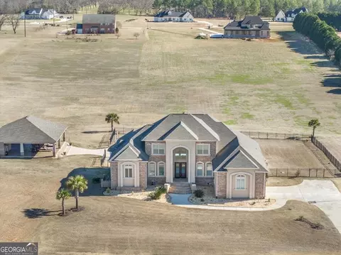 1004 Eagle Feather Trl, Perry, GA 31069 photo 6