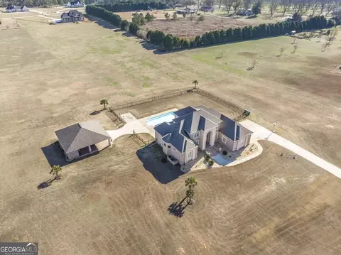 1004 Eagle Feather Trl, Perry, GA 31069 photo 5