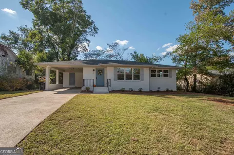 9 Mitchell St, Newnan, GA 30263