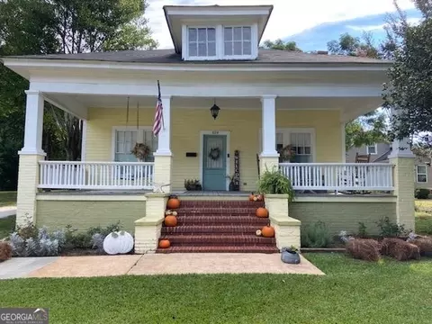 604 S 6th St, Griffin, GA 30224