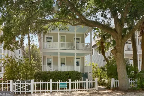43 Clover Marsh Ln, St. Simons, GA 31522