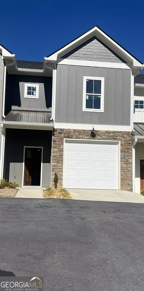 639 E Third St #18, Rome, GA 30161