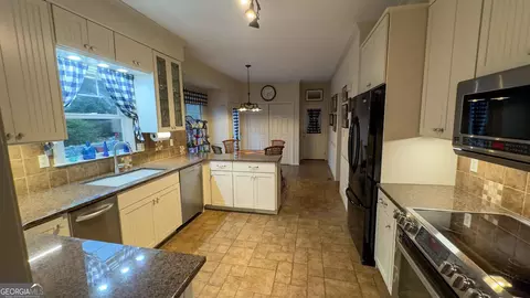 501 Cherokee Rd, Lagrange, GA 30240 photo 10