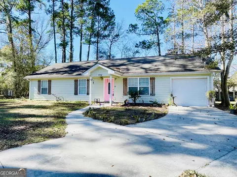 704 S May St, Kingsland, GA 31548