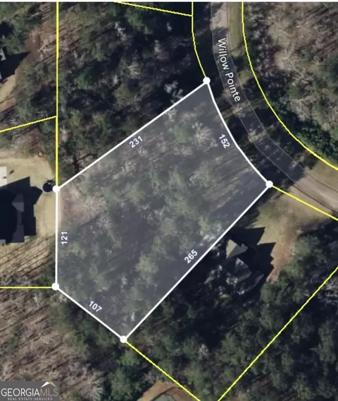 325 Willow Pointe Dr, Lagrange, GA 30240
