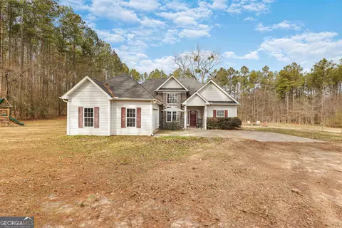 1150 Mccart Cir, Jackson, GA 30233