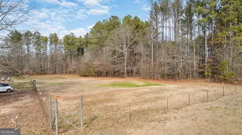 1150 Mccart Cir, Jackson, GA 30233 photo 4