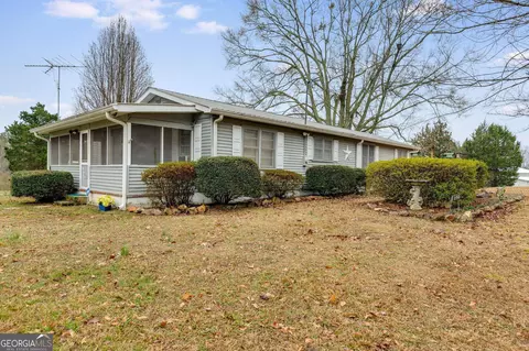 293 Merrell Rd, Carrollton, GA 30116