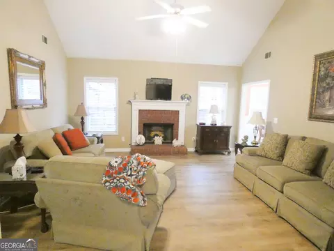 25 Berkshire Keep, Covington, GA 30016 photo 7