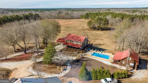 1104 County Road 237, Roanoke, AL 36274