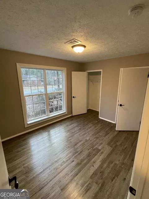 6018 Fieldcrest Dr, Morrow, GA 30260 photo 4
