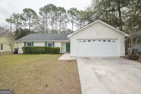306 Mcqueen Cir, Saint Marys, GA 31558