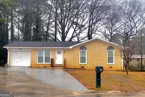 1523 Towhee Ct, Jonesboro, GA 30238