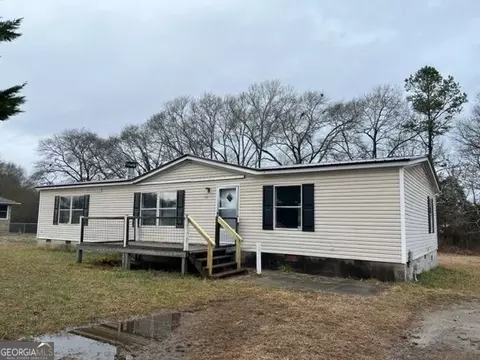 131 Laura Ln, Hartwell, GA 30643