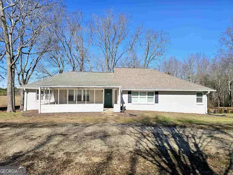 831 Victory Dashboa Rd, Bowdon, GA 30108