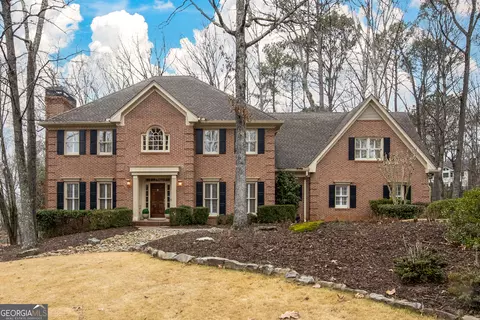 1240 Northcliff Trce, Roswell, GA 30076