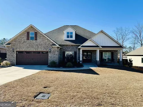 104 Old Willow Gln, Bonaire, GA 31005