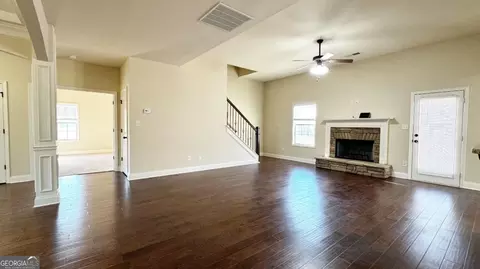 143 Hamilton Lake Dr, Lagrange, GA 30241 photo 5